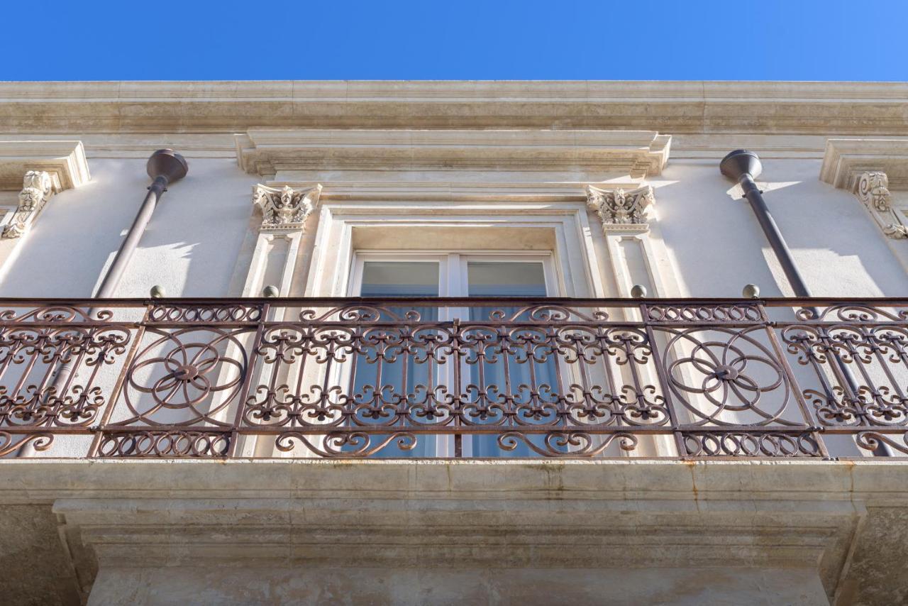 Sikelia Suites Noto Bagian luar foto